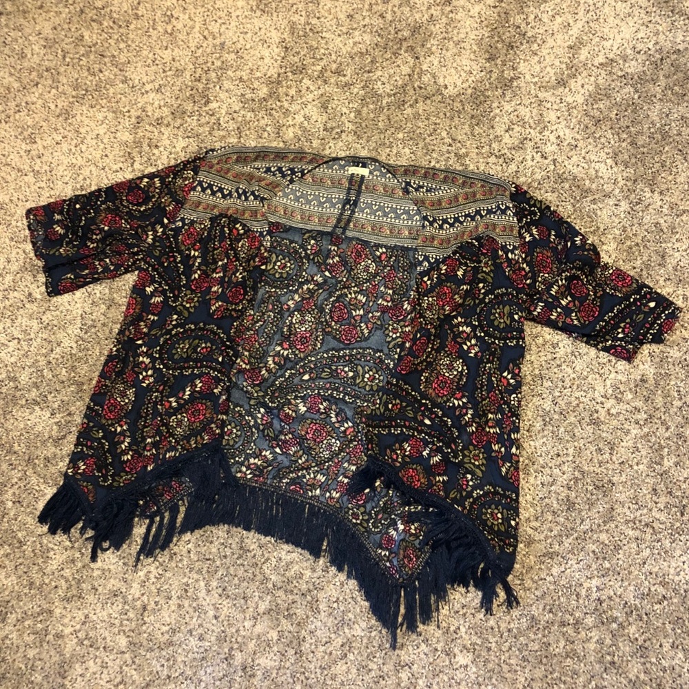 HOLLISTER KIMONO